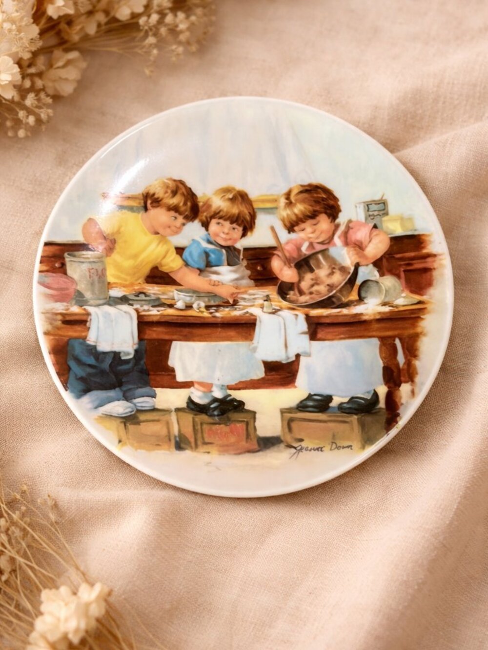 Knowles “The Taste Test” Collector Plate by Jeanne Down – Friends I Remember Set